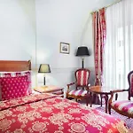 Arcadia Boutique מלון