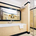 Arcadia Boutique מלון ברטיסלאבה