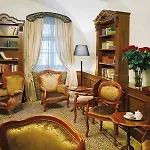 Arcadia Boutique מלון