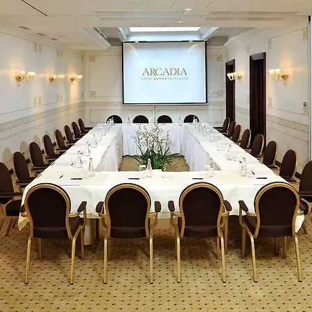 Arcadia Boutique 4* Братислава