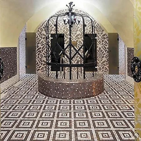 Arcadia Boutique