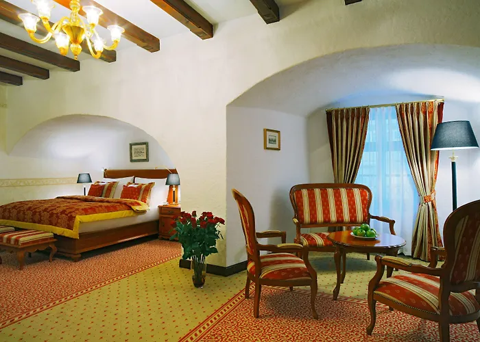 Arcadia Boutique Hotel 4*