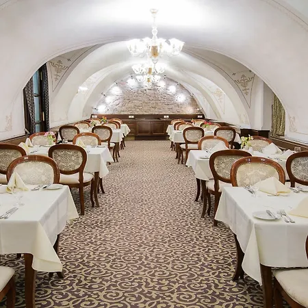 Arcadia Boutique Hotel 4*